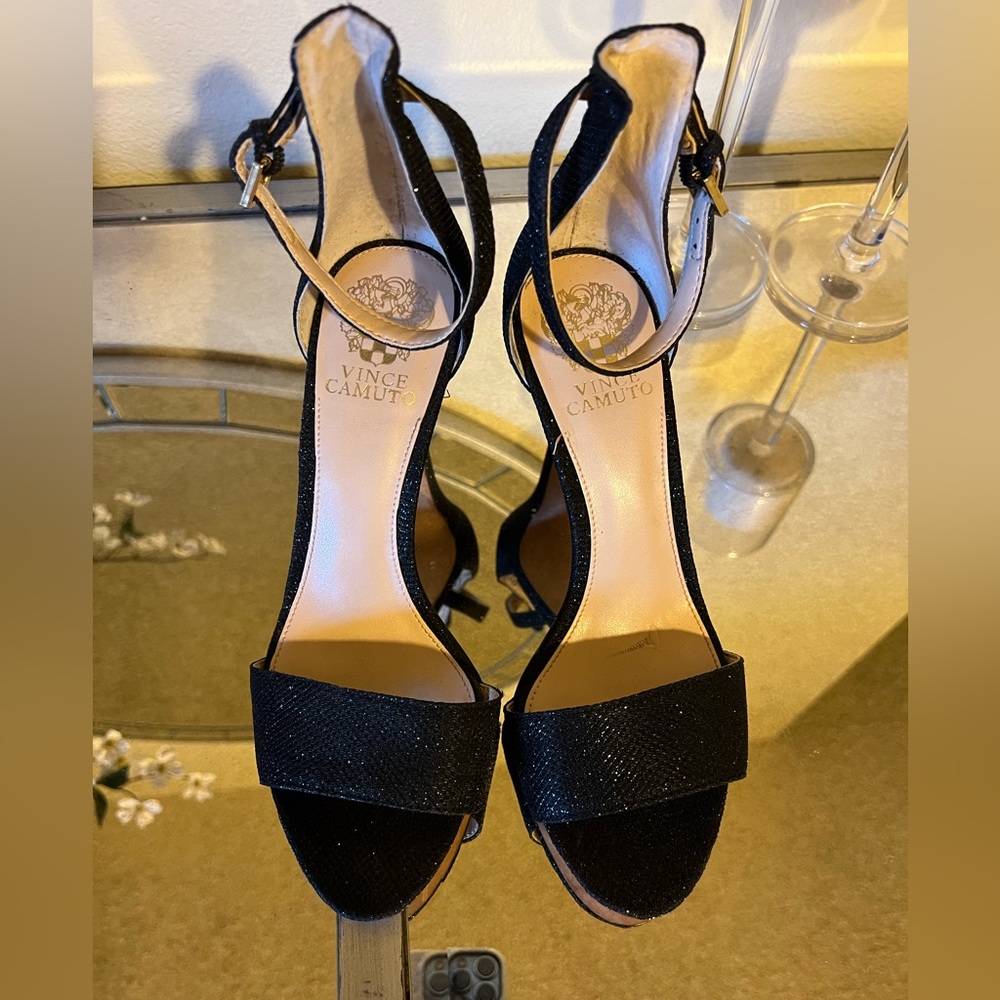 Vince Camuto black high heels sandals